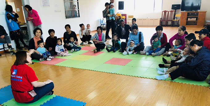 嬰智貝佳公益早教進(jìn)行時(shí)，成為江川社區(qū)公益早教合伙人。
